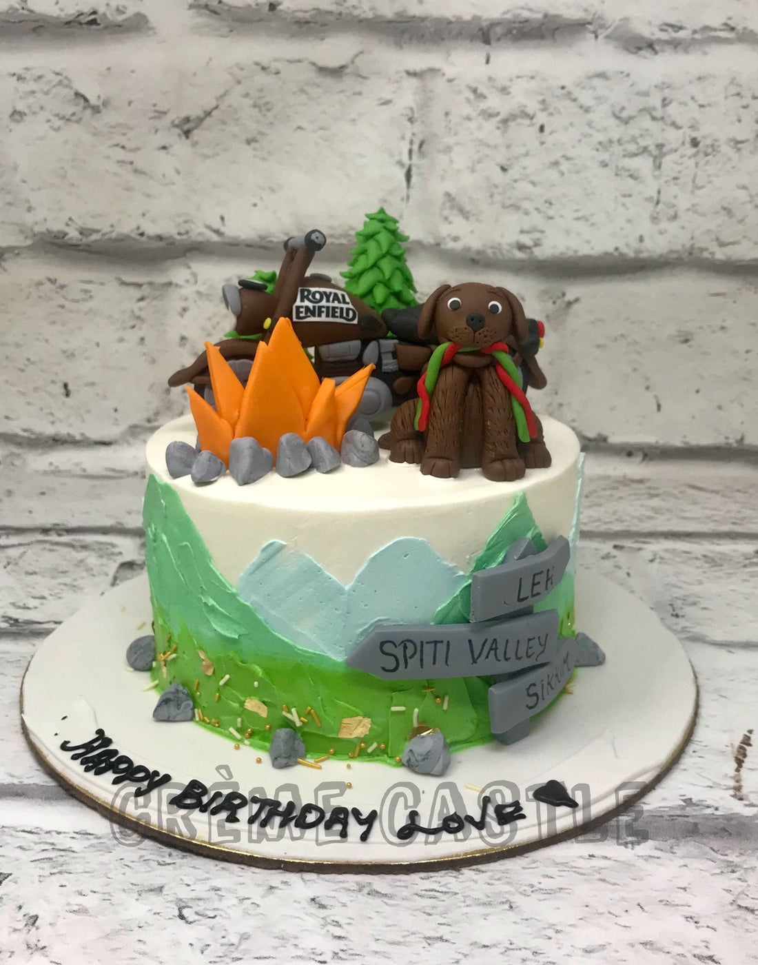 Trek Travel Cake