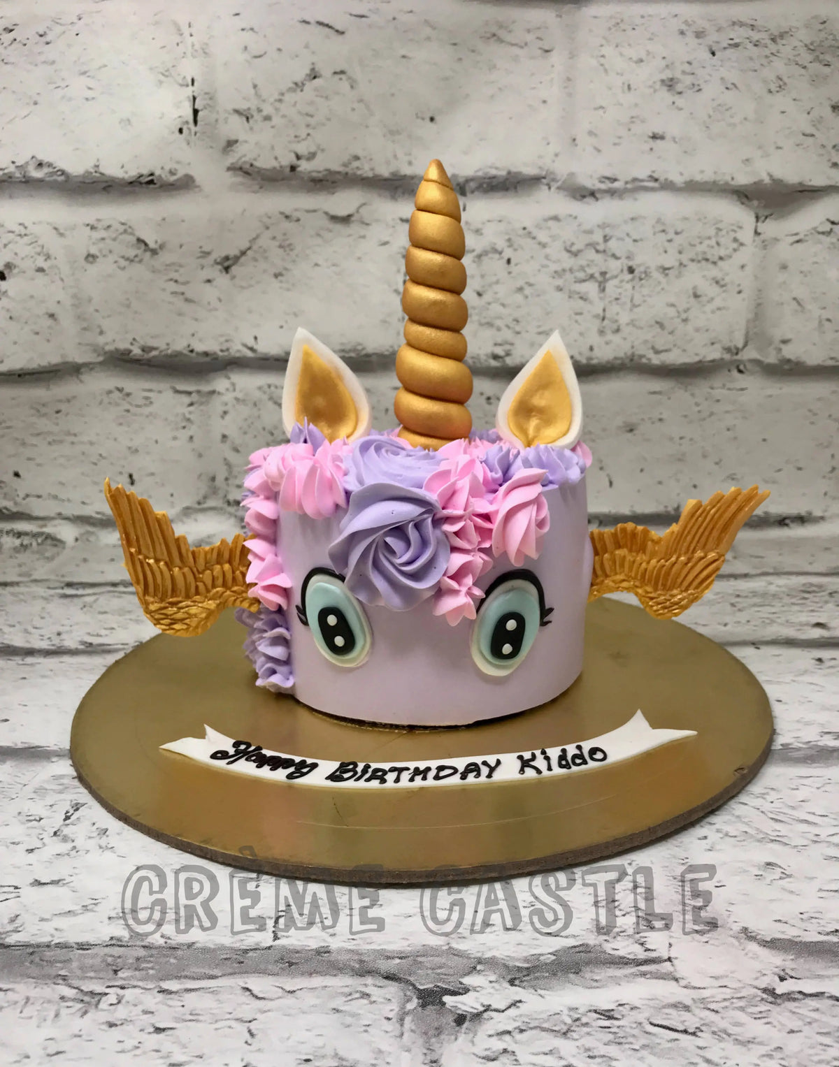 Flying Unicorn Cake – Creme Castle