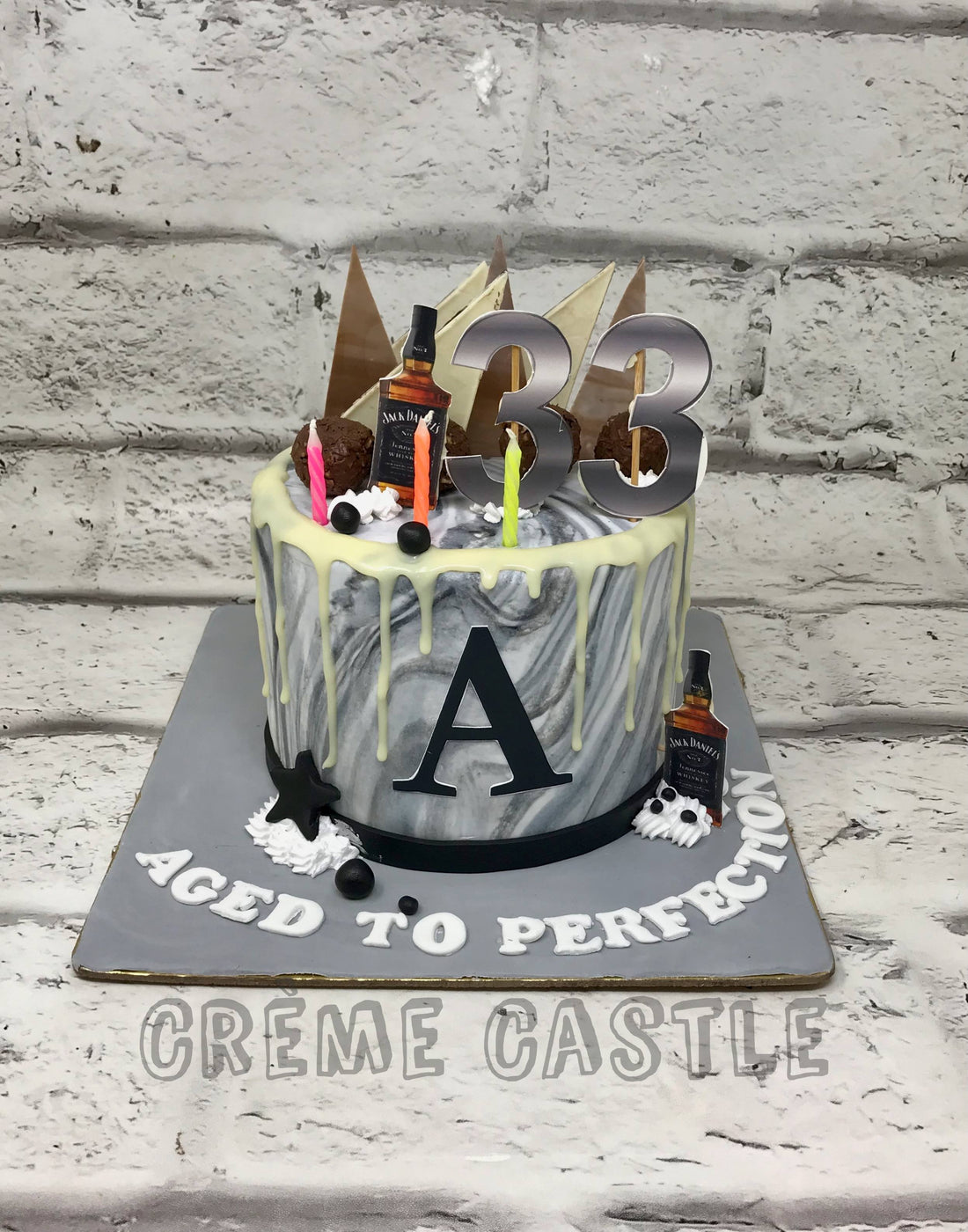 40th Birthday Cake in Marble Theme by Creme Castle