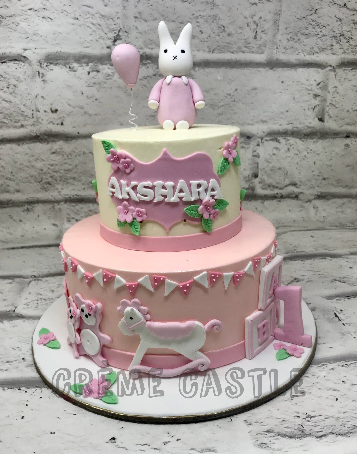 Rabbit Buttercream Cake Creme Castle