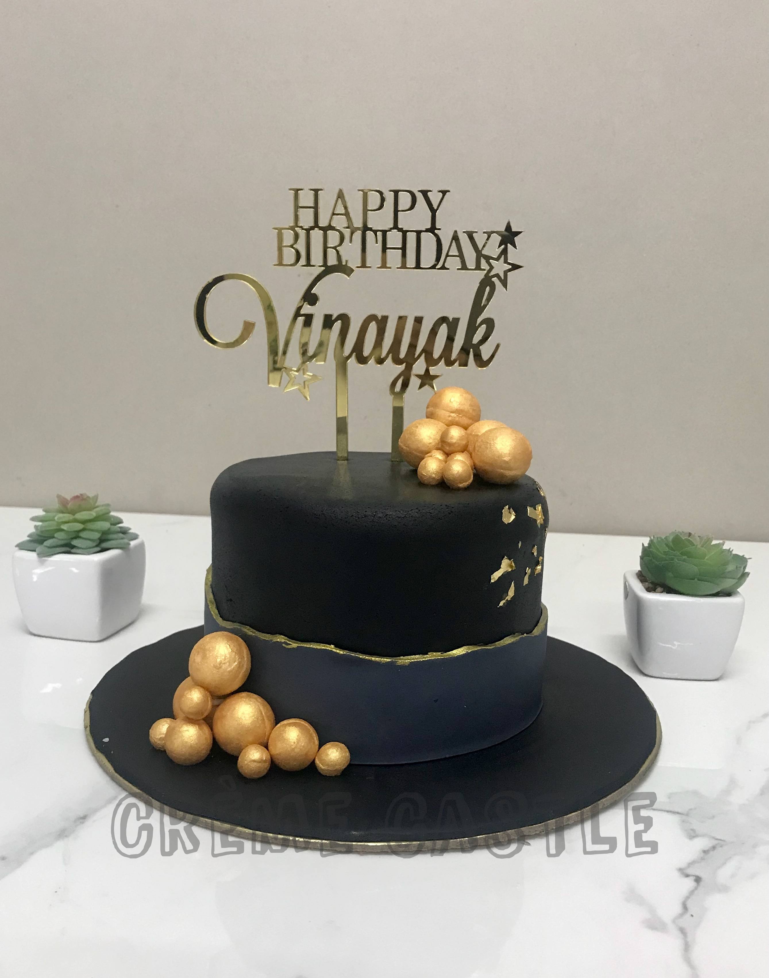 47 Cute Birthday Cakes For All Ages : Elegant navy and gold cake