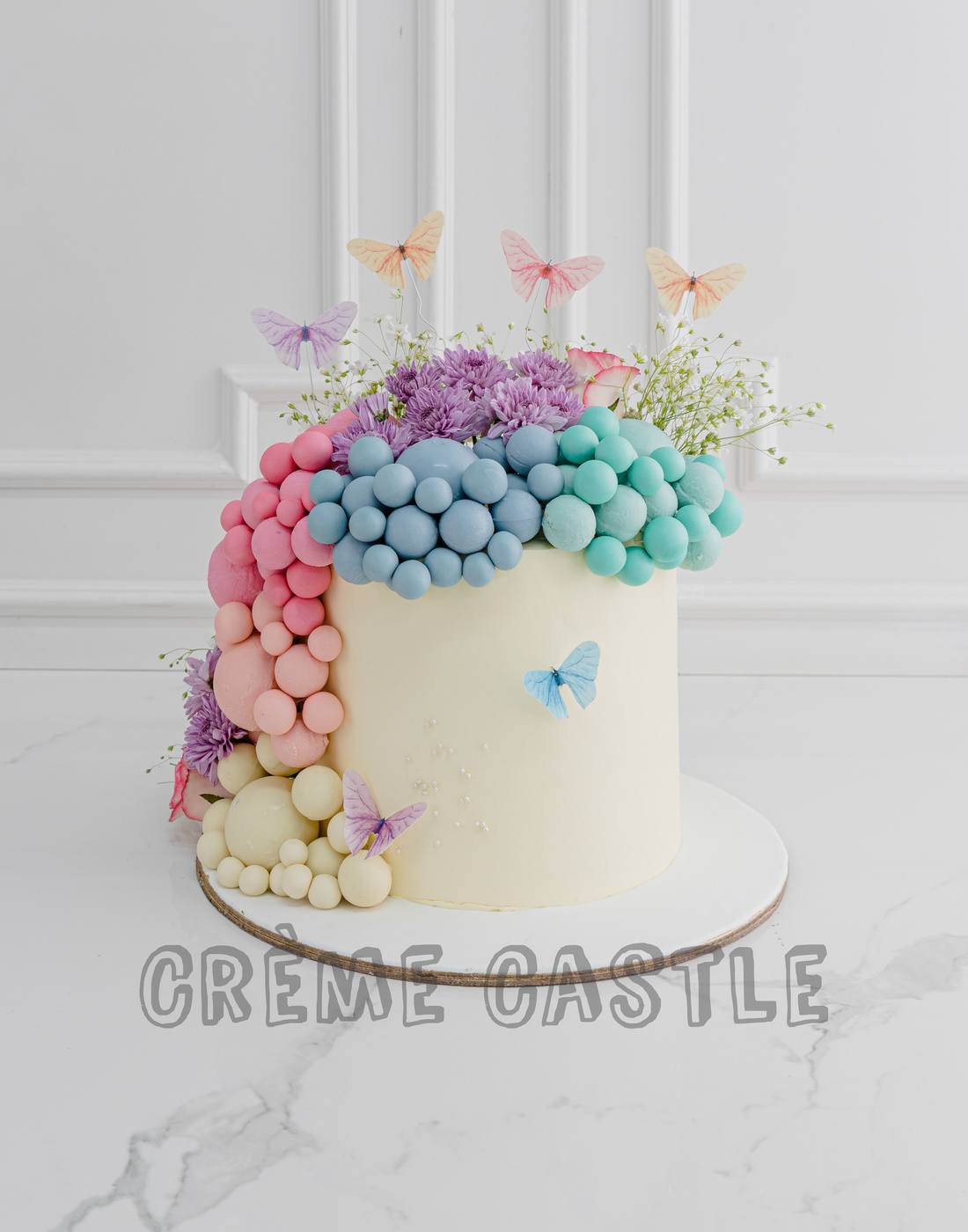 Pastel Balls Cake