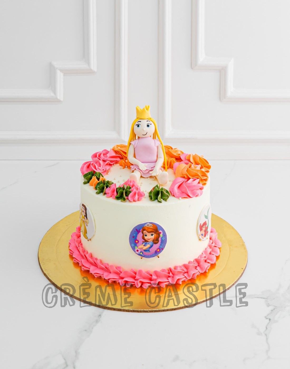 Confections, Cakes & Creations!: Gorgeous Princess Aurora Cake!