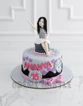 Pretty Selfie Cake