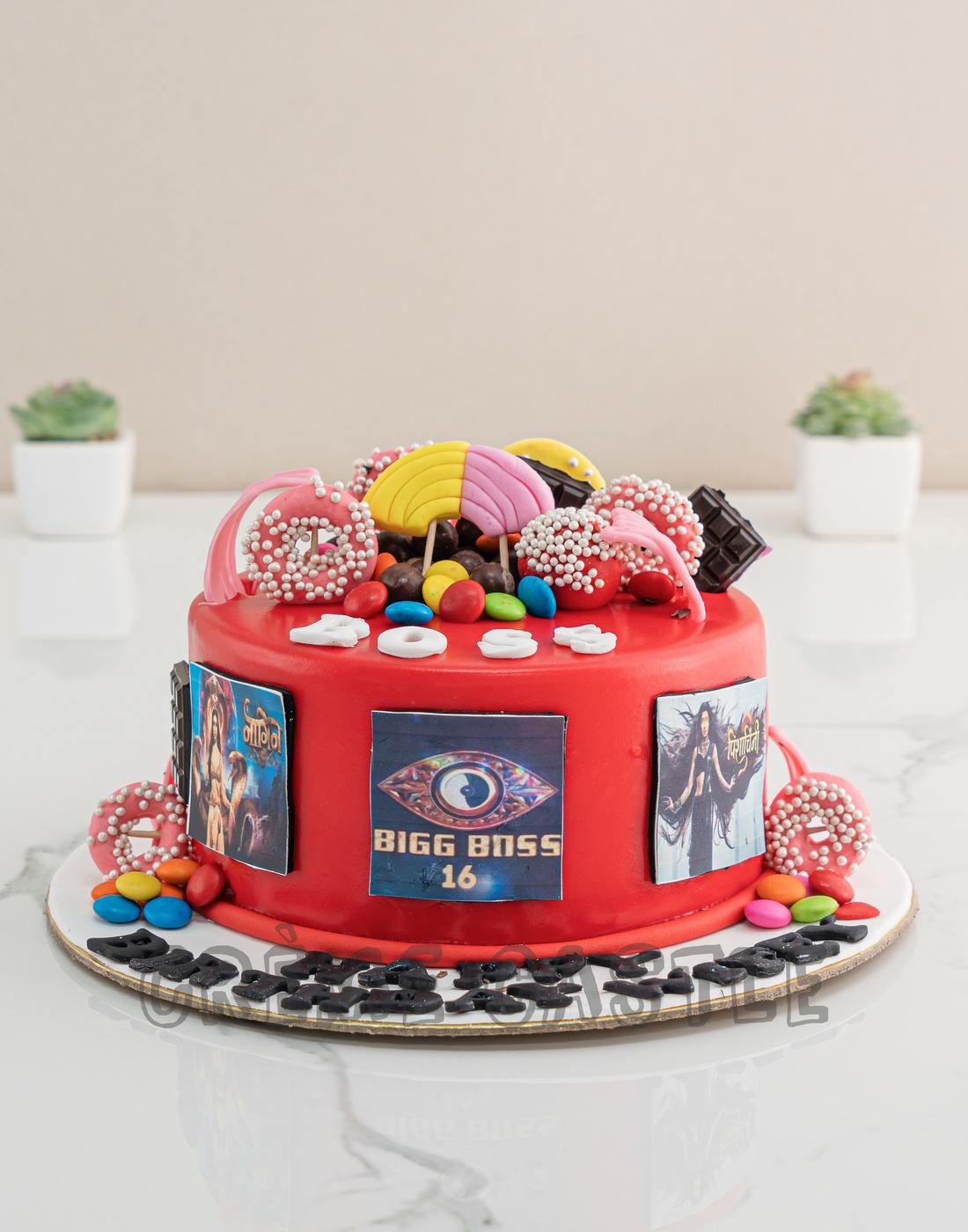 bigg Boss theme cake 🎂 subscribe for Recipe and if you are a bigg fan 💖💖  - YouTube