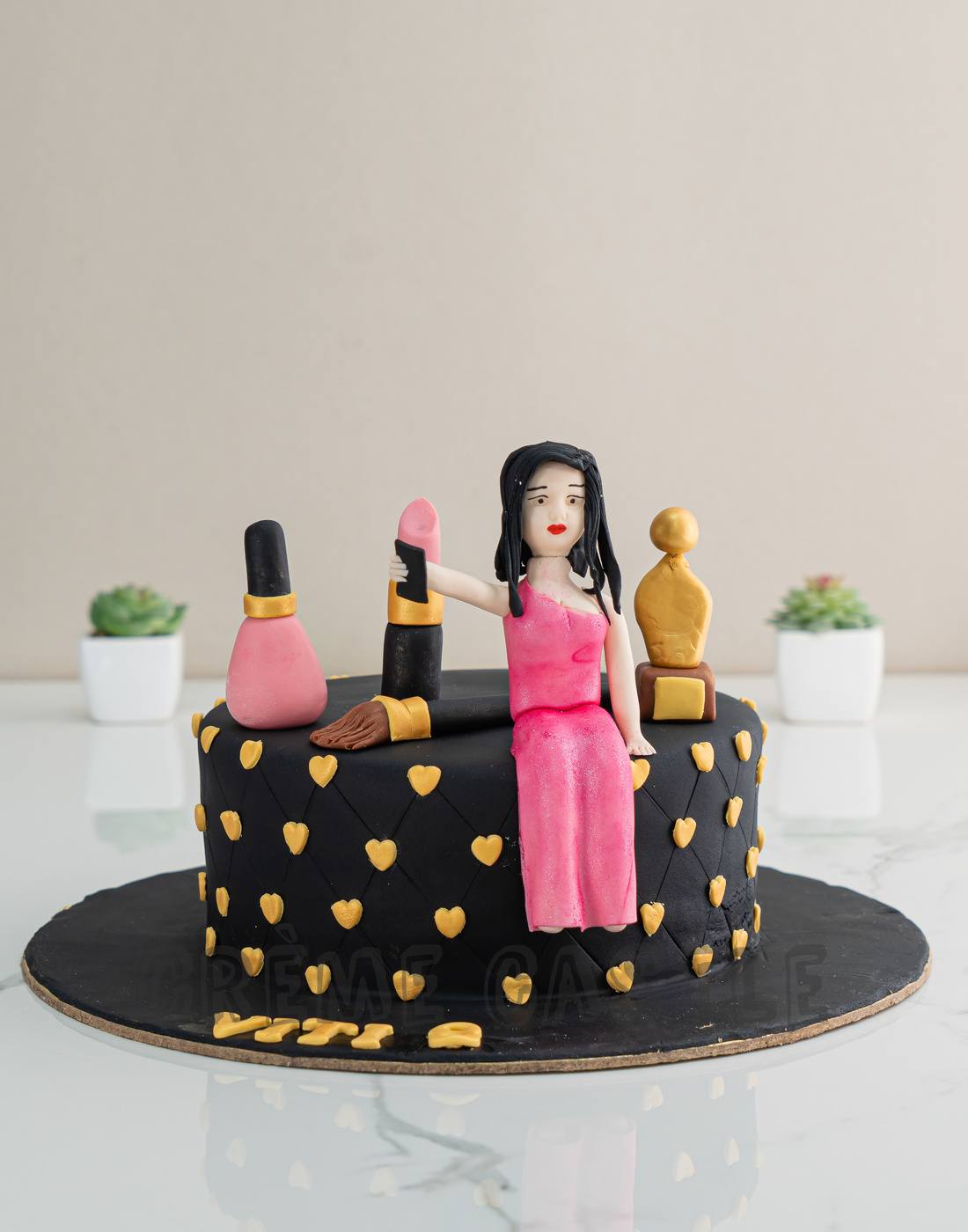 Sitting Lady Cake Topper | Creative Shed