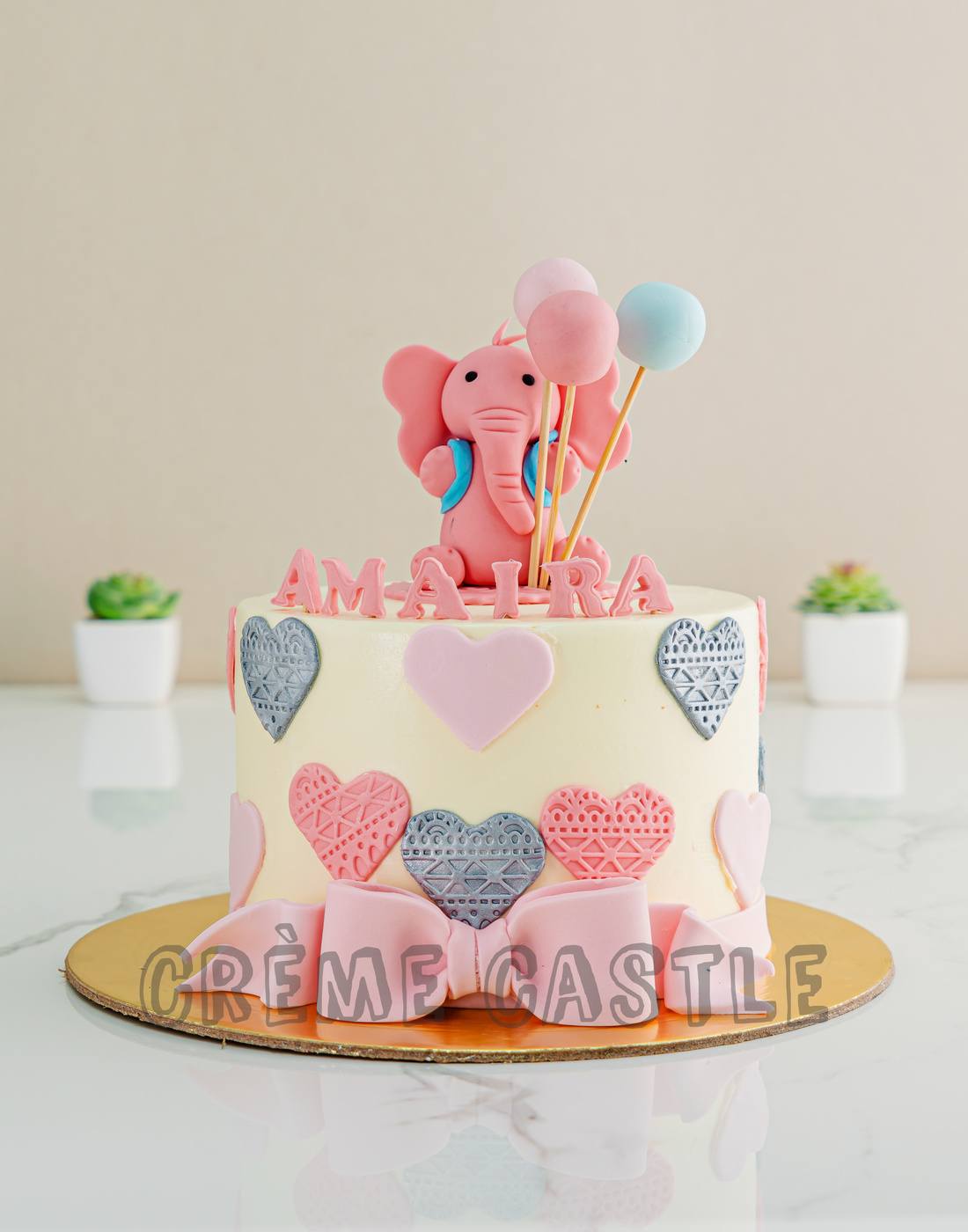 Elephant cake for a 1st birthday! – The Lovely Baker