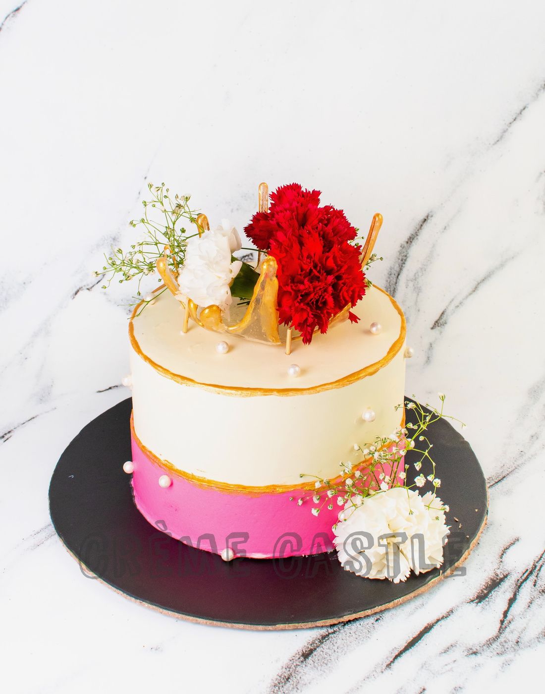 Floral Gold Line Cake