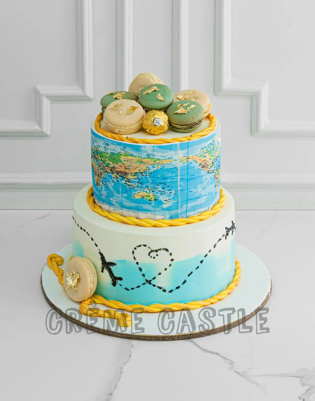 Travel Fly Cake - Creme Castle
