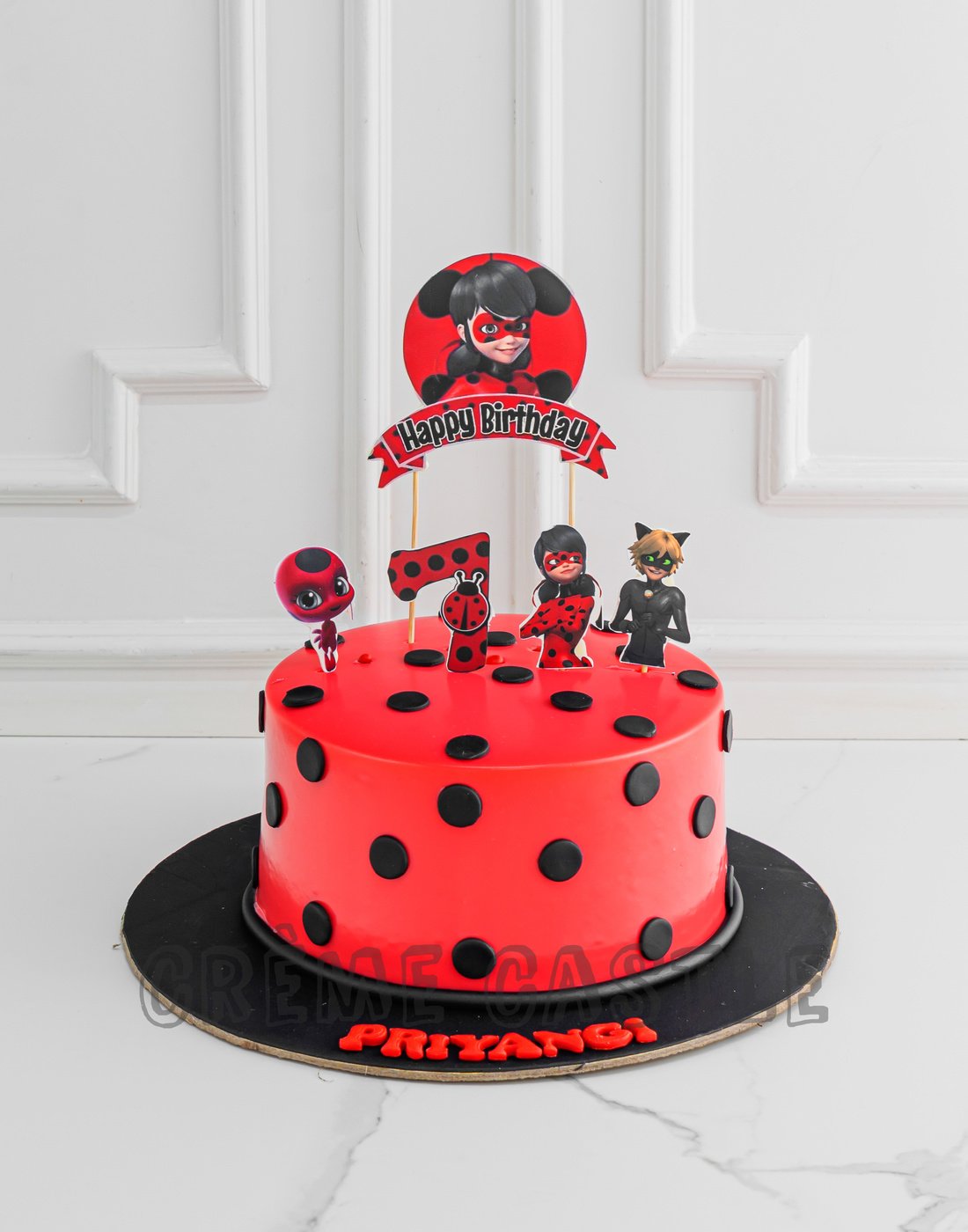 Ladybug Catty Cake