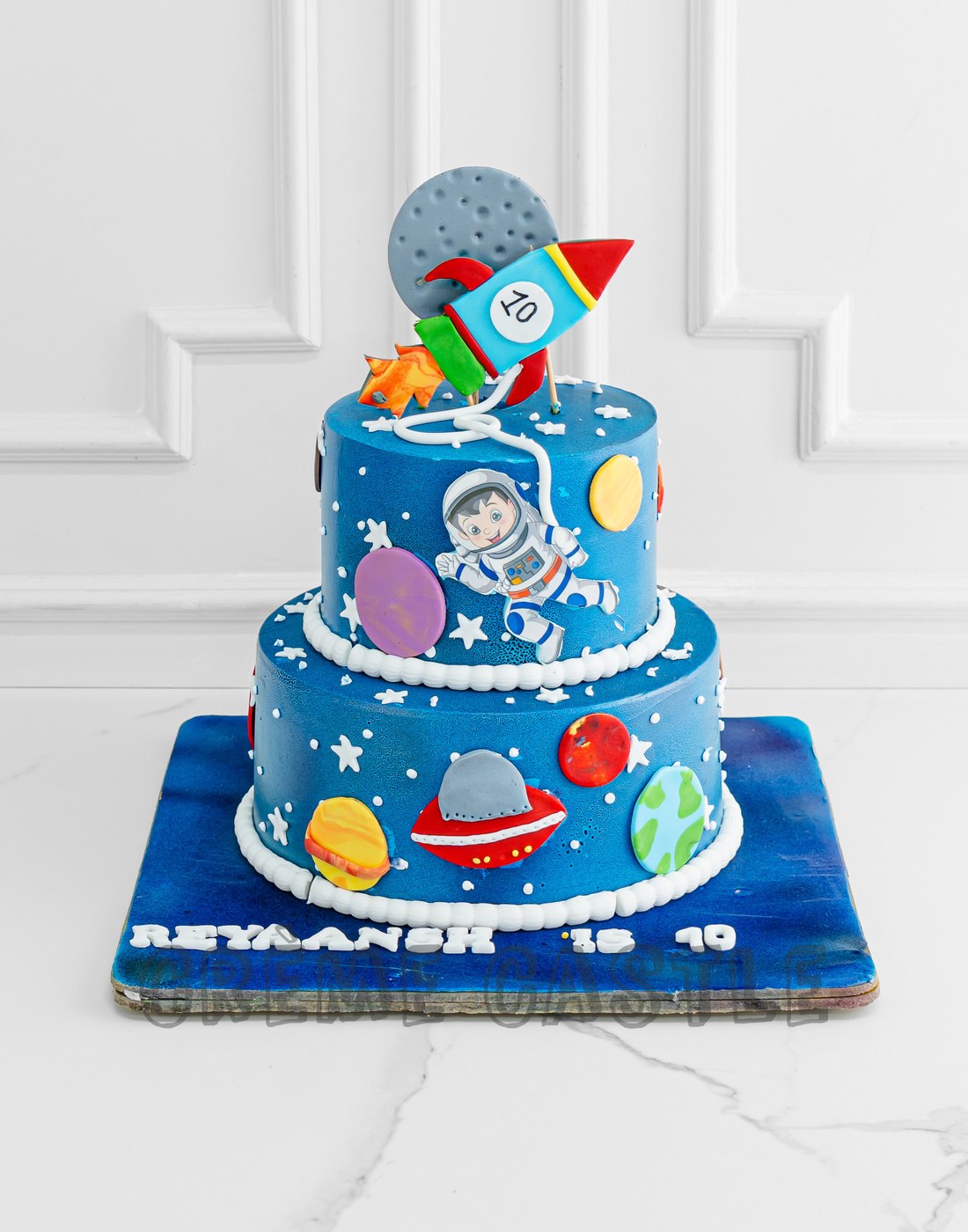 Discover 89+ space themed cake super hot
