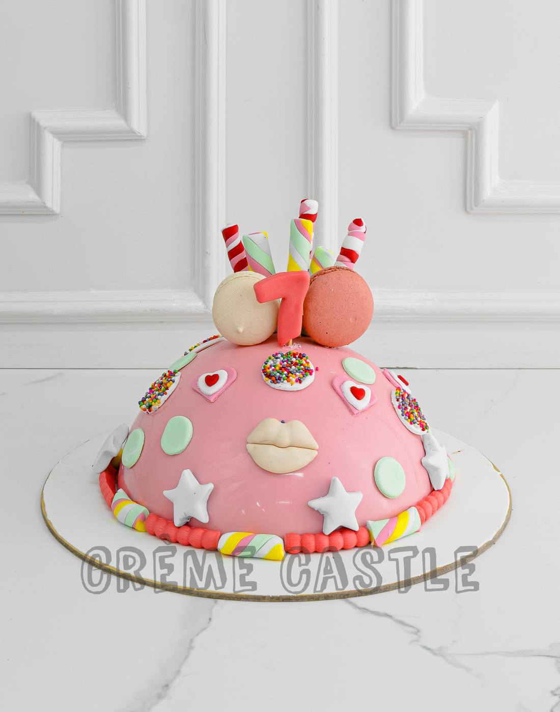 Piñata Cake | Cake Roasters
