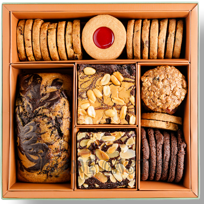 Creme Castle Gift Hampers For Special Collections