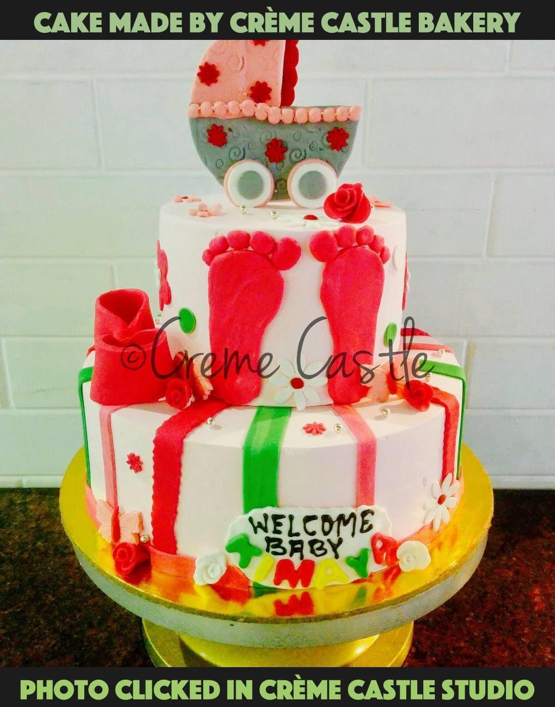 Baby shower cradle cake - Creme Castle
