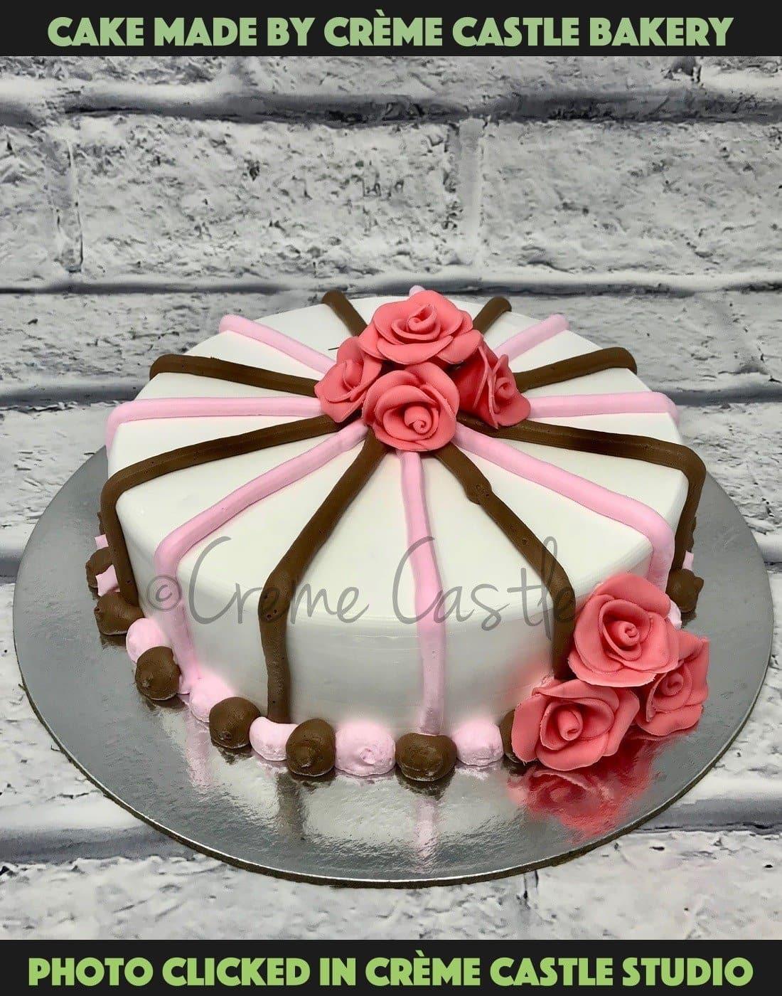 Floral Bunch Cake. Customized Cake Bakery Near Me. Noida & Gurgaon