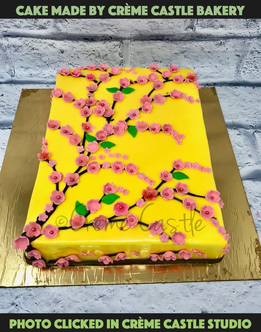 Flower Cake - Creme Castle