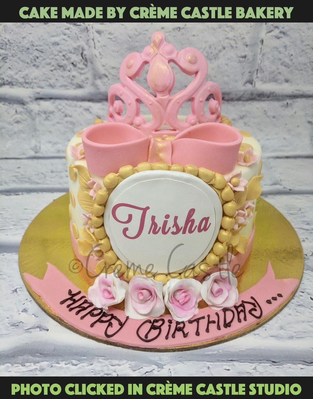 Tiara floral cakes - Creme Castle