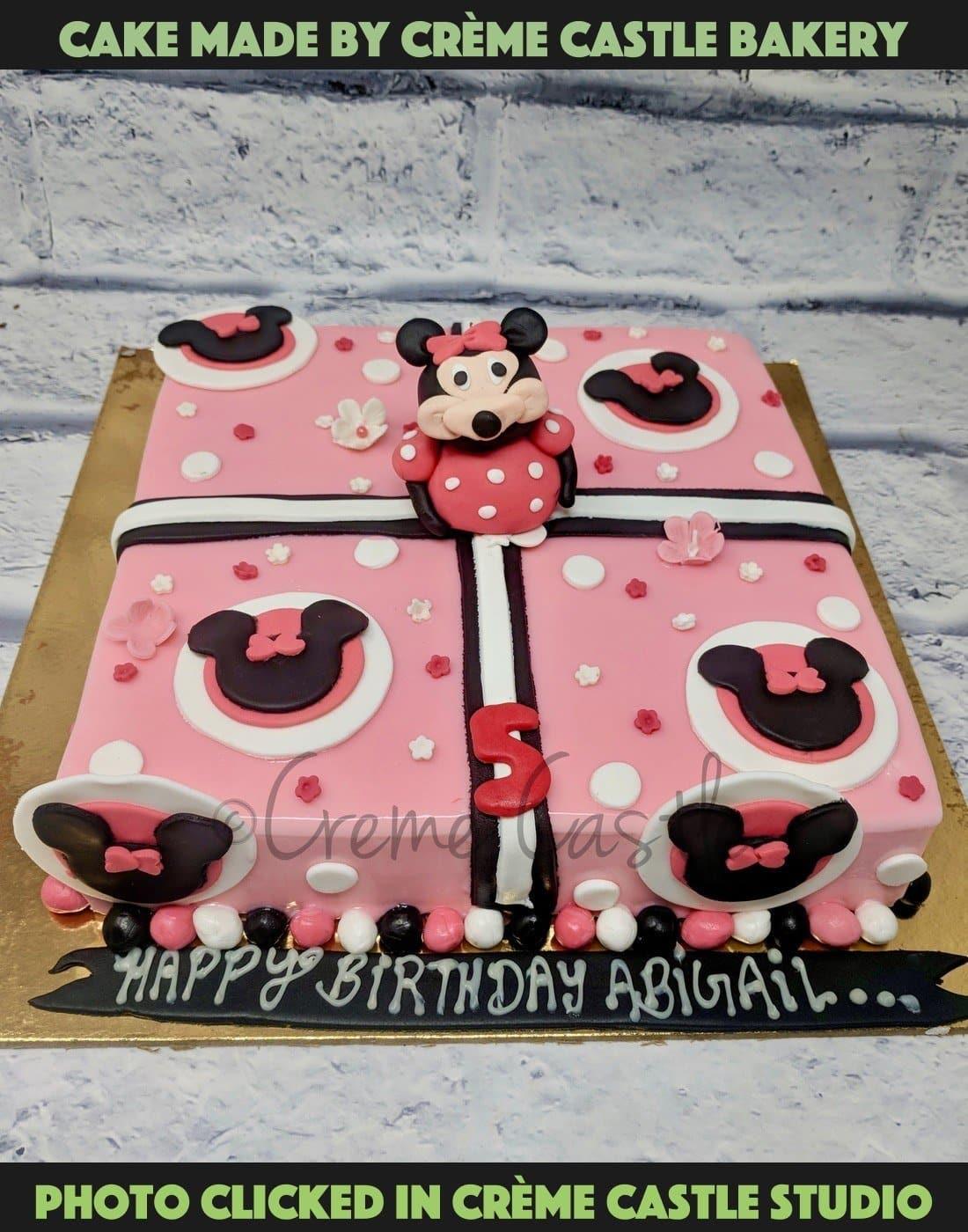 Minnie Mouse Birthday Cake 3 Kg at Rs 4899/kilogram | Theme Cake in  Siliguri | ID: 17699736148