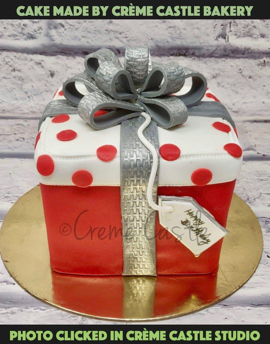 Gift Box Cake - Creme Castle