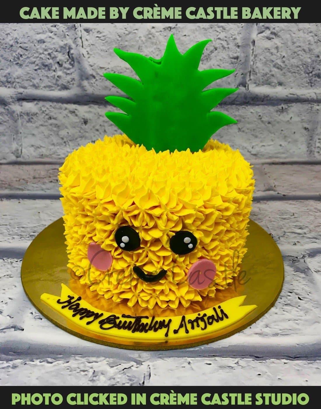 Pineapple Shape Cake - Creme Castle