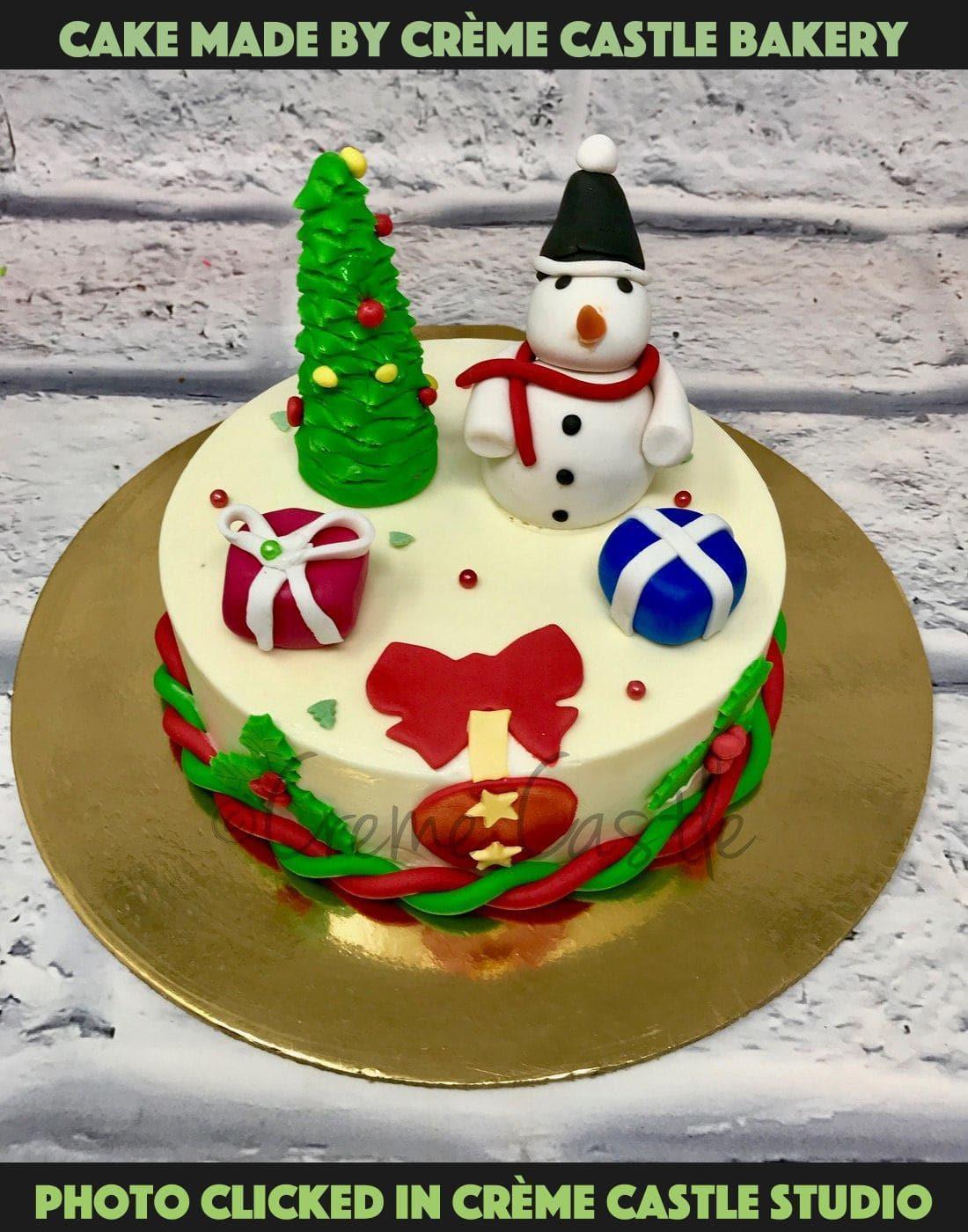 Christmas Plum Cake 3D design - Creme Castle