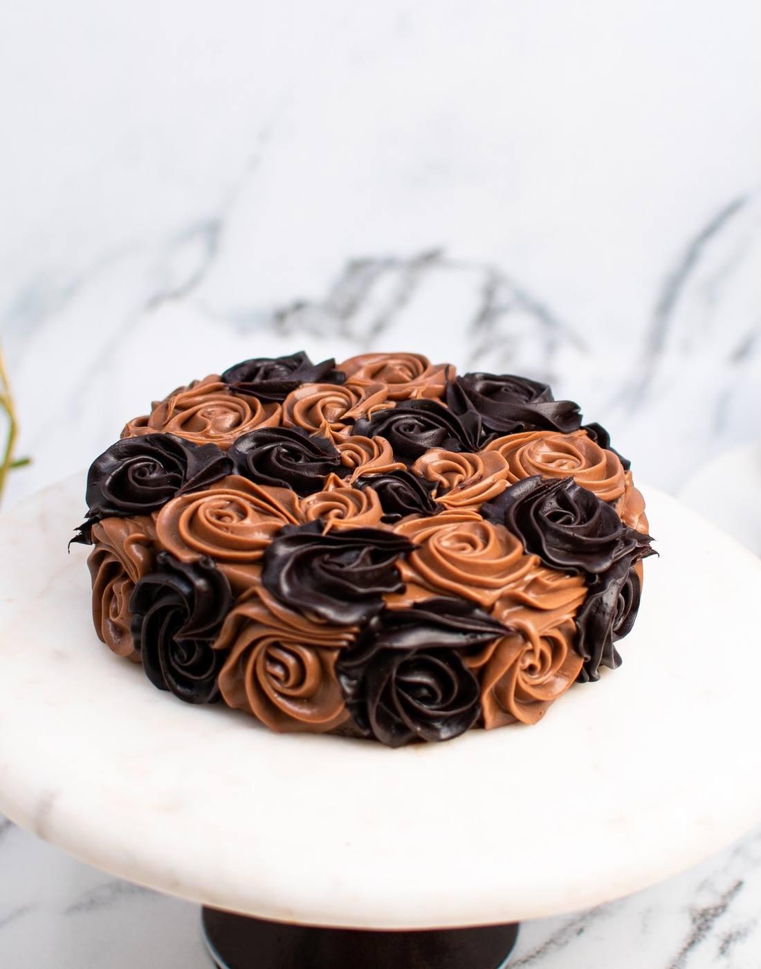 Order Cake Online, 3 Hour Delivery, Gurgaon, Black Forest Cake – Creme  Castle