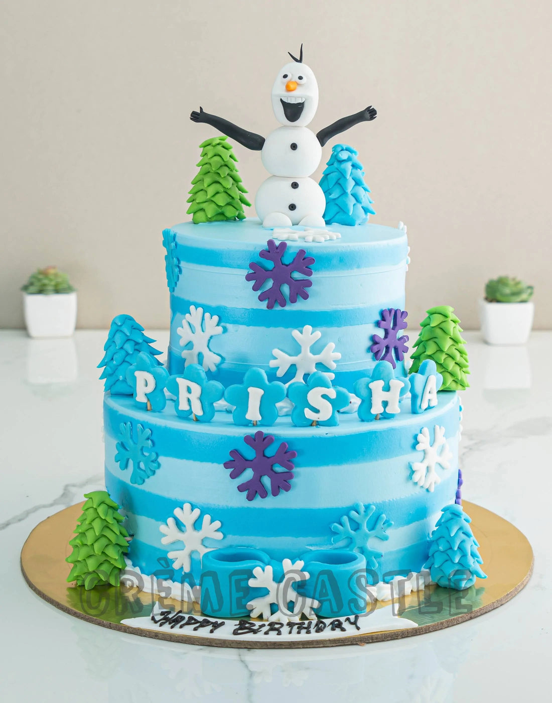 Frozen theme Cake by Creme Castle